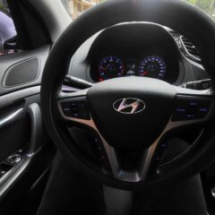 동료와 함께 타는 차 운전